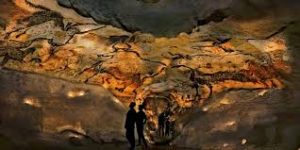 Lascaux 4 offre la reproduction intégrale de la grotte originelle 