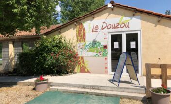 accueil-camping-perigord-dordogne-3-etoiles-le-douzou