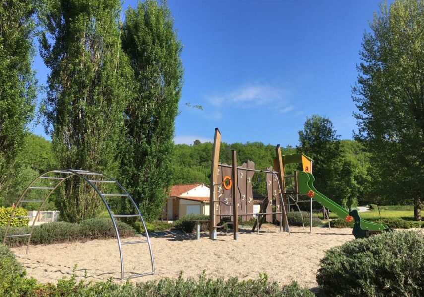 jeux enfants, camping périgord 3 étoiles