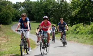 randonnées et VTT au camping en Dordogne Périgord Noir