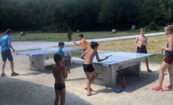 animation-tournoi-ping-pong-camping-dordogne