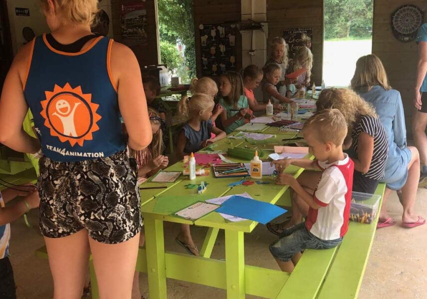 atelier mini club enfants camping dordogne