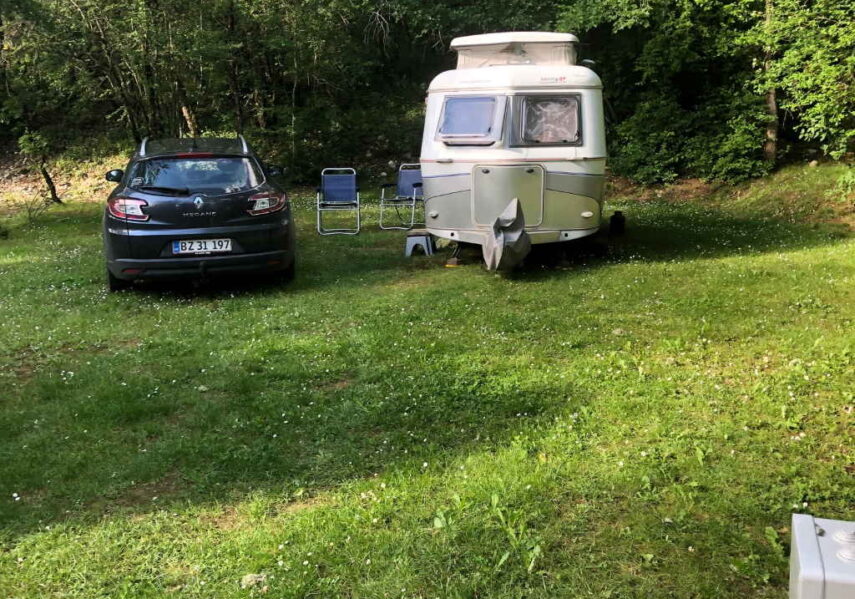 caravane vintage camping dordogne