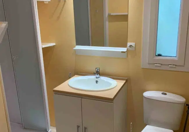 salle de bain WC mobile home antares camping dordogne le douzou